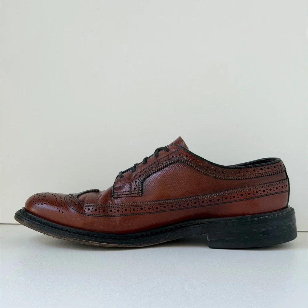 Vintage Stafford Wingtip Oxford Shoes Mens 9 Brown Leather Brogue Made in USA